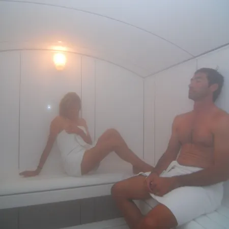 Ciutat De Palol Apartahotel 4*