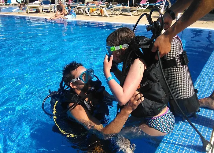 شقة فندقية Ciutat De Palol 4*