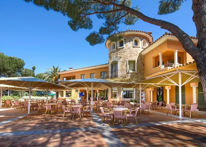 شقة فندقية Ciutat De Palol 4*