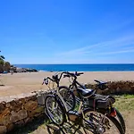 Aparthotel Ciutat De Palol 4*