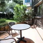 Aparthotel Ciutat De Palol 4*