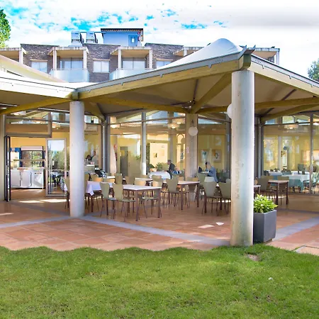 Ξενοδοχείο με διαμερίσματα Ciutat De Palol