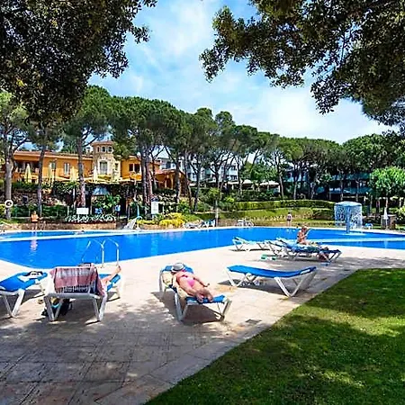 Ciutat De Palol Apartmanhotel 4*