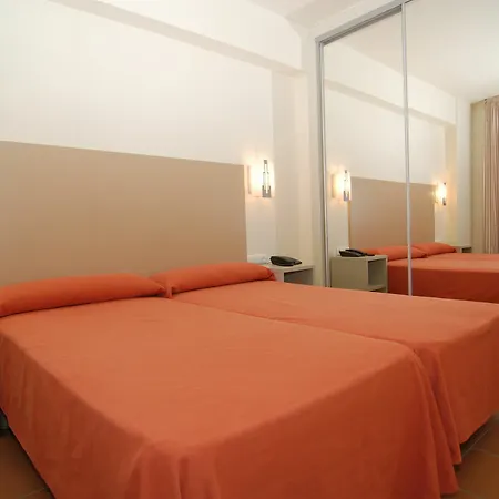 Ξενοδοχείο με διαμερίσματα Ciutat De Palol Platja d'Aro