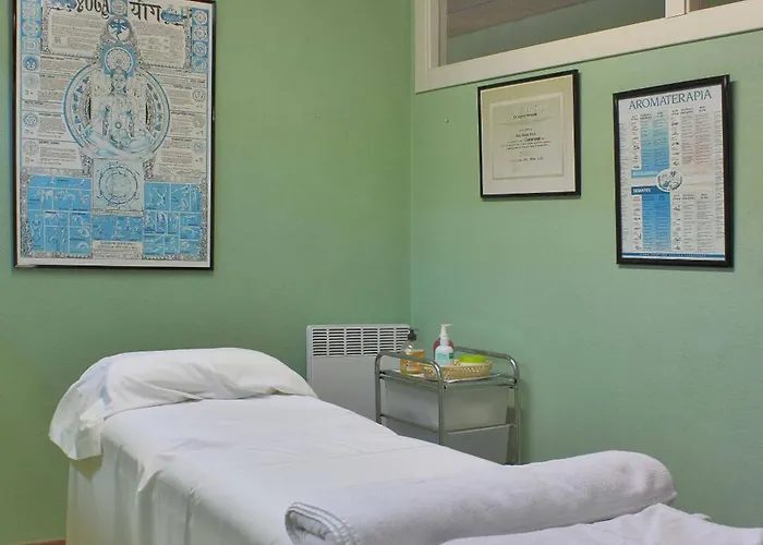 Ciutat De Palol Aparthotel 4*