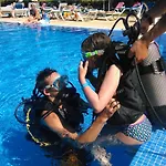 شقة فندقية Ciutat De Palol 4*