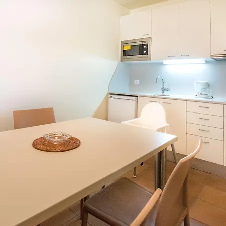 شقة فندقية Ciutat De Palol 4*