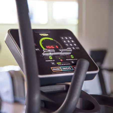 Ciutat De Palol شقة فندقية 4*