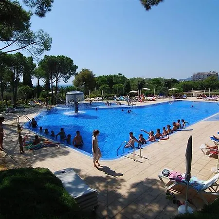 Apartahotel Ciutat De Palol