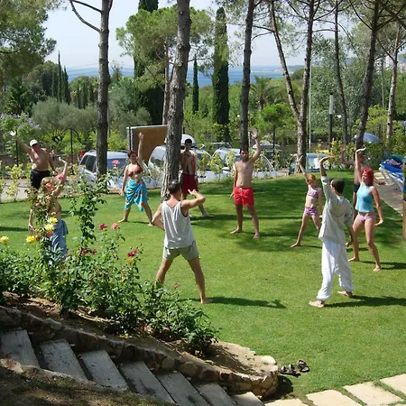 Apartahotel Ciutat De Palol 4*
