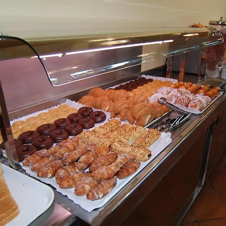 Ciutat De Palol Apartahotel 4*